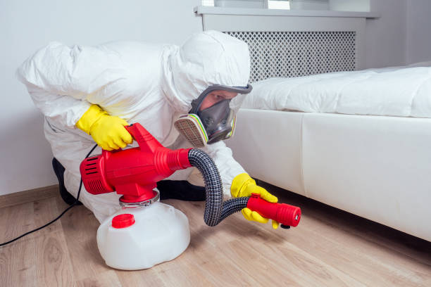 Best Commercial Pest Control Services  in Caledonia, MI